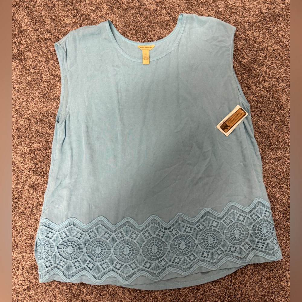 Bit & Bridle Light Blue Lace-Hem Sleeveless Tank Top